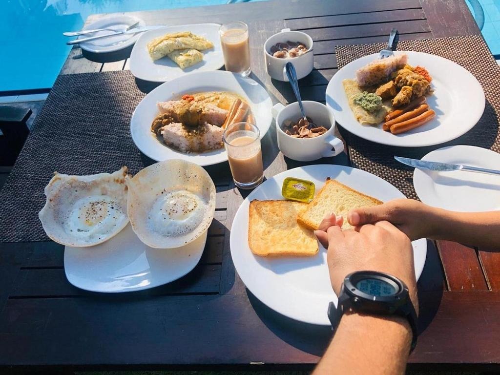 هتل بلو بیچ وادووا